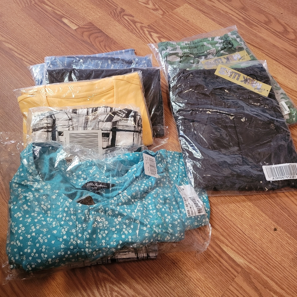 Womens tops and 2 pairs of pants